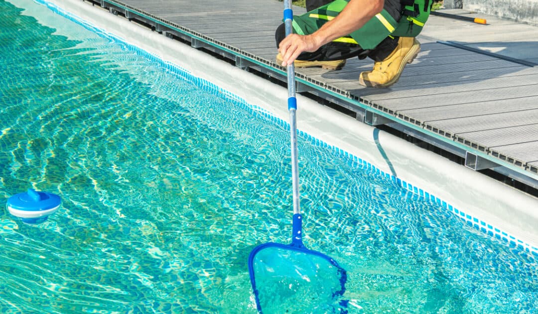 How much does it cost to maintain/clean my pool?